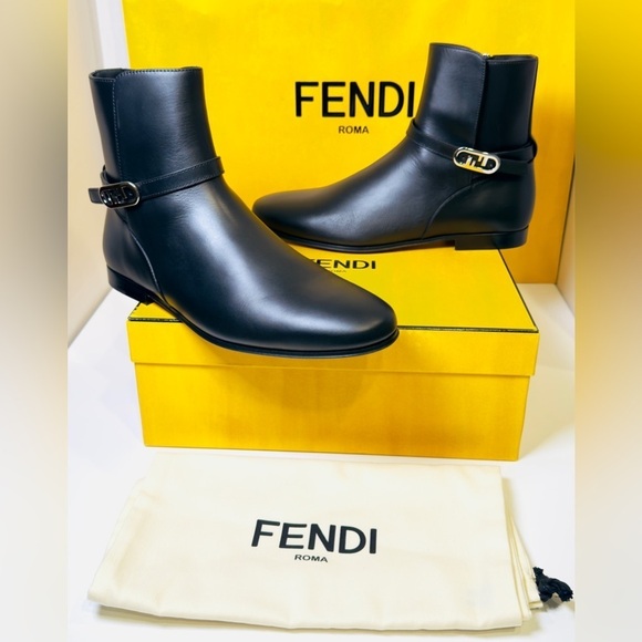 Fendi Vitelo O’Lock Men’s Ankle Leather Boots Black Size 10.5 New! Retail$1200 main image 5